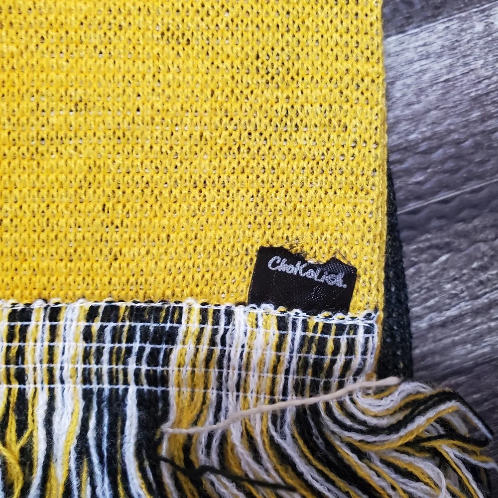 Chokolid Pittsburgh Pirates Baseball Fan Scarf NWT